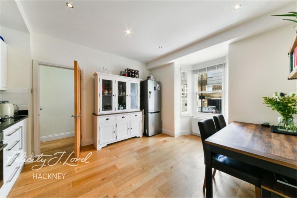 2 bed Flat for rent in Hackney. From Felicity J Lord - Hackney