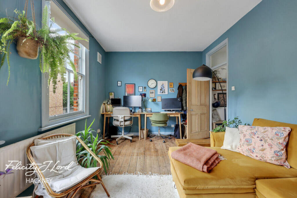 1 bed 1st Floor Flat for rent in Hackney. From Felicity J Lord - Hackney