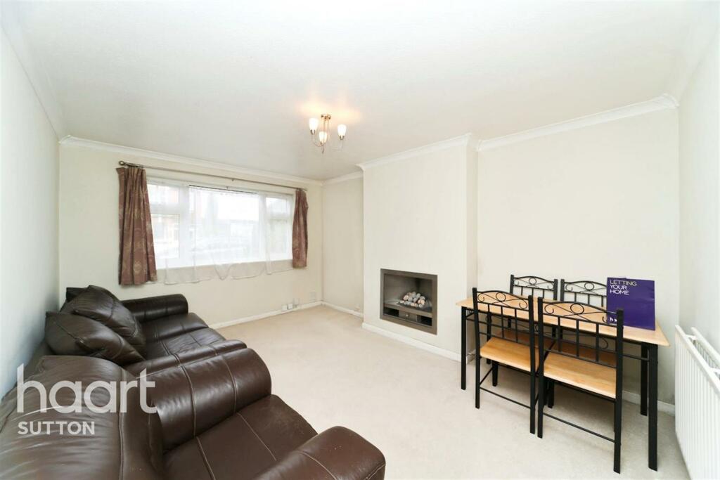 2 bed Maisonette for rent in Stoneleigh. From haart - Sutton