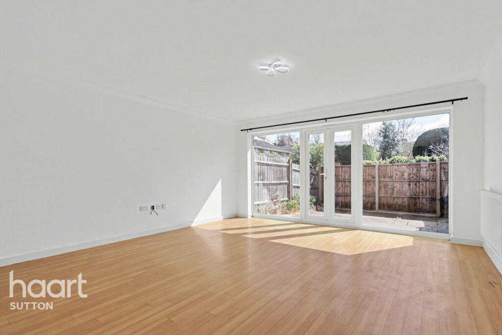4 bed Mid Terraced House for rent in Carshalton. From haart - Sutton 4 bed Mid Terraced House for rent in Carshalton. From haart - Sutton