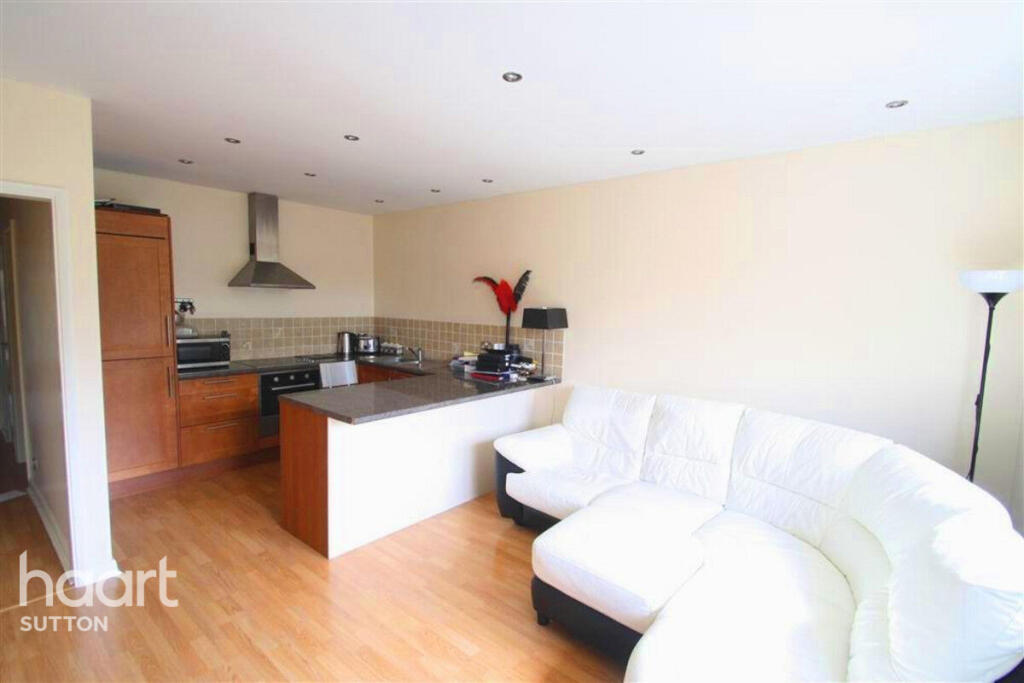 1 bed 1st Floor Flat for rent in Carshalton. From haart - Sutton