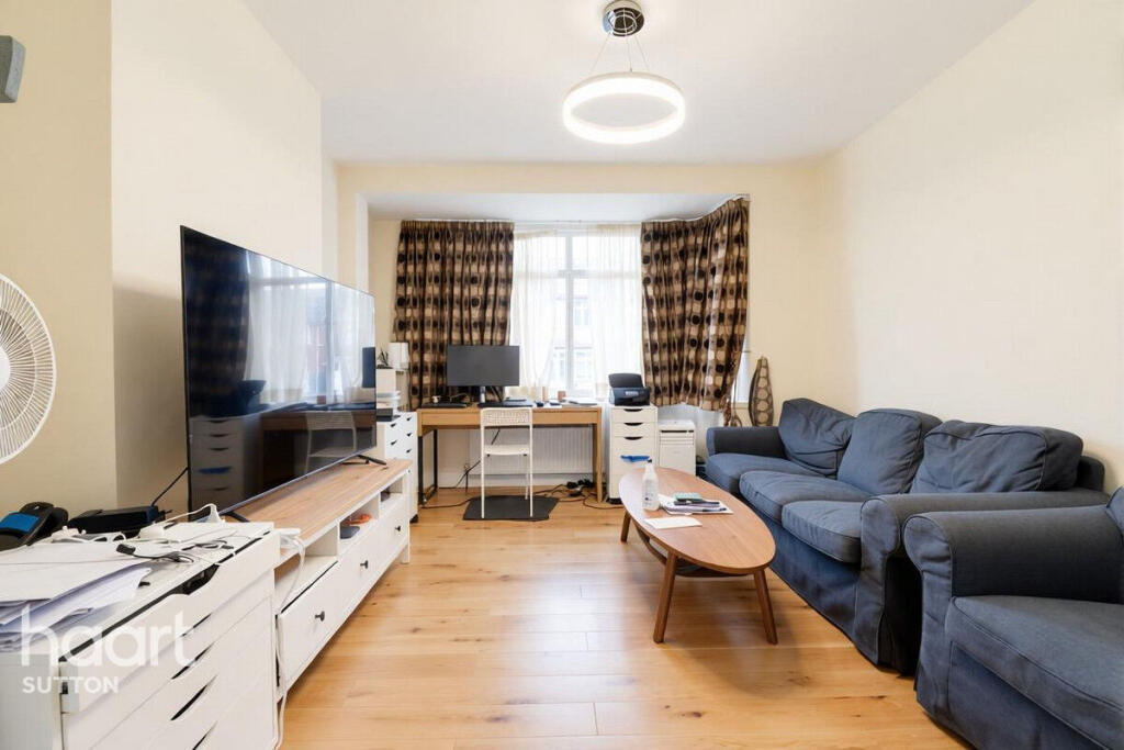 4 bed Semi Detached for rent in Carshalton. From haart - Sutton