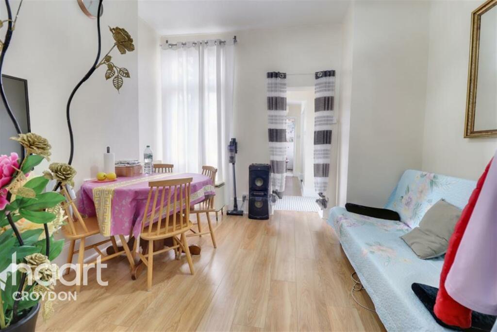 2 bed Maisonette for rent in Croydon. From haart - Croydon