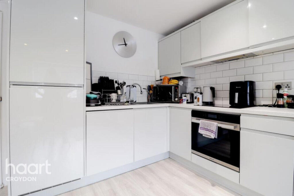 1 bed 1st Floor Flat for rent in Croydon. From haart - Croydon - Lettings