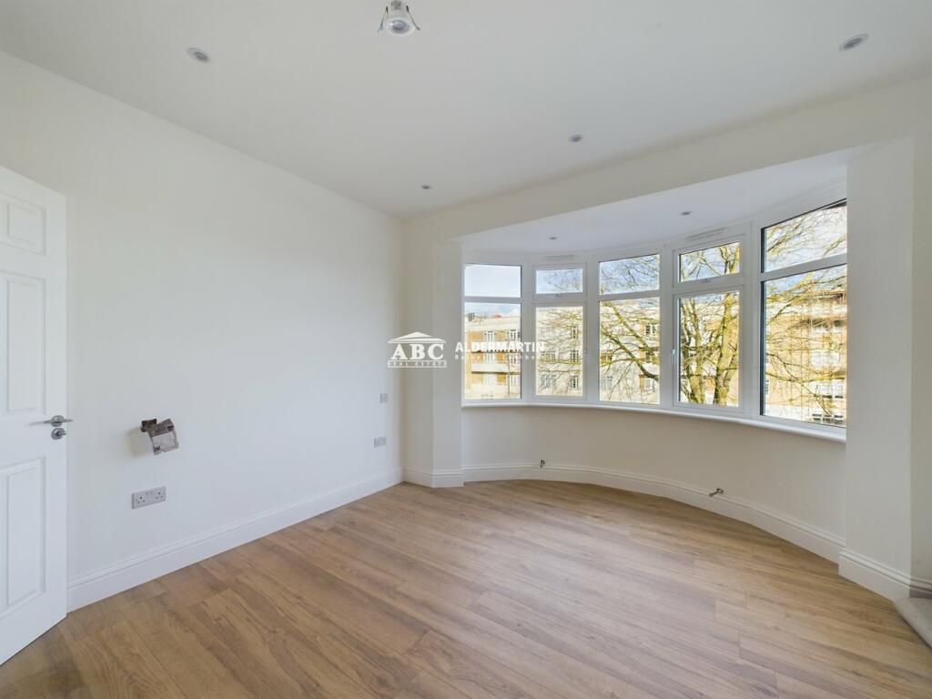 4 bed Apartment for rent in London. From ABC Estates Ltd - Hendon