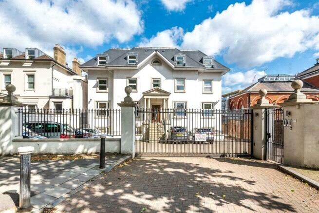 2 bed Apartment for rent in London. From Tatlers - Crouch End
