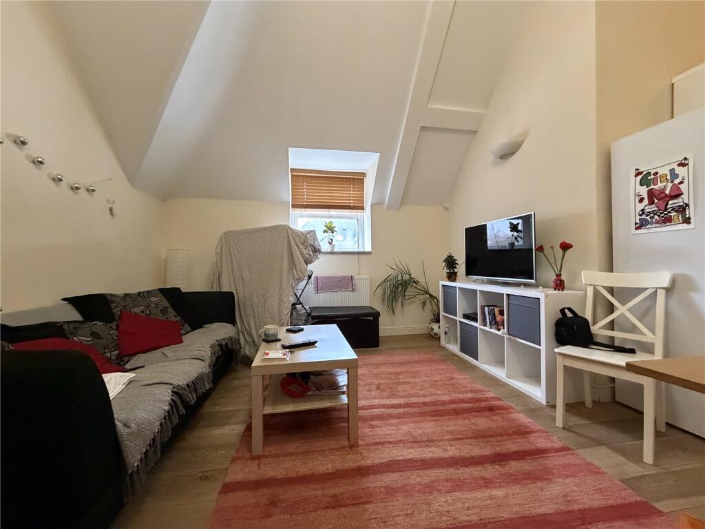 2 bed Apartment for rent in London. From Tatlers - Muswell Hill - Lettings