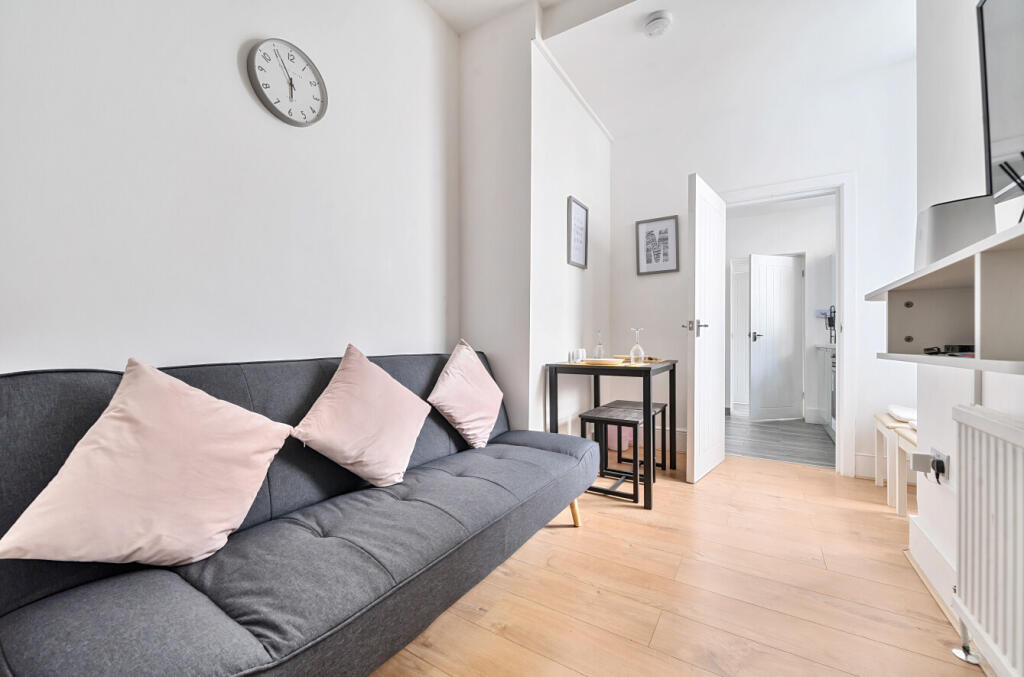 2 bed Apartment for rent in London. From Tatlers - Muswell Hill - Lettings