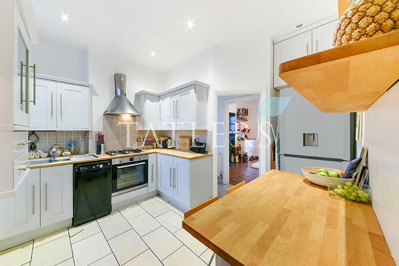 2 bed Apartment for rent in Friern Barnet. From Tatlers - Muswell Hill - Lettings