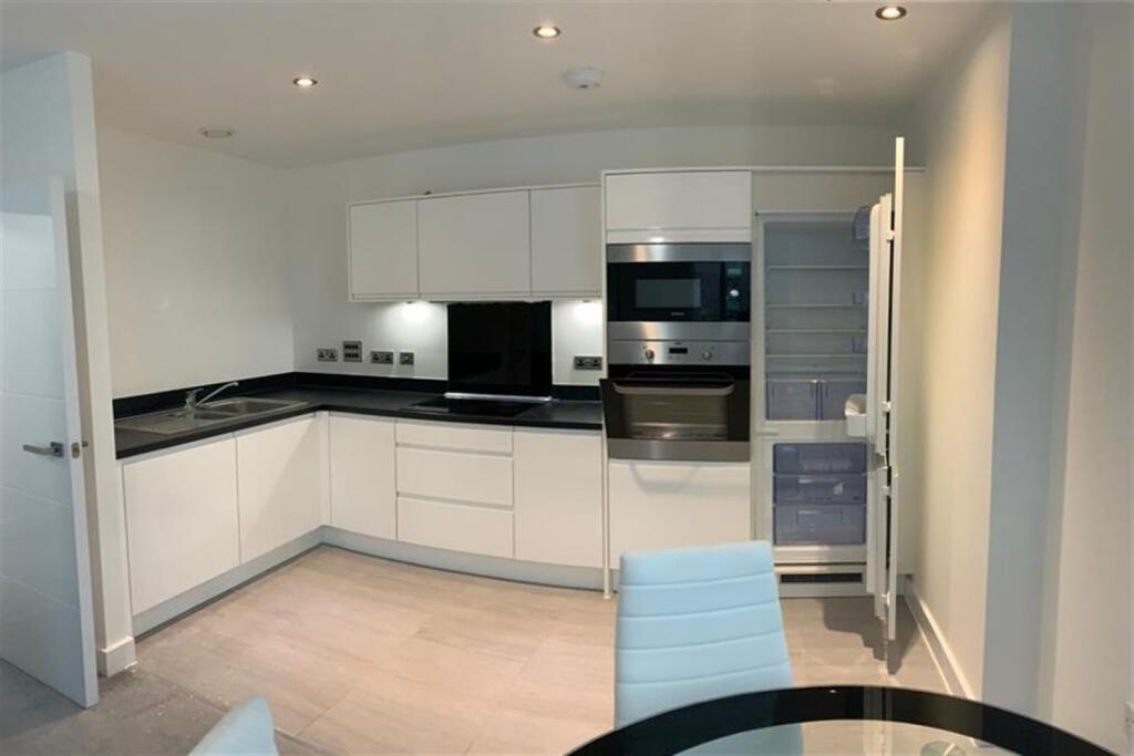 1 bed 1st Floor Flat for rent in Harrow. From Holland Properties - London