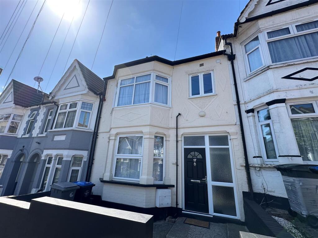 1 bed Annexe for rent in Wembley. From Daniels - Wembley