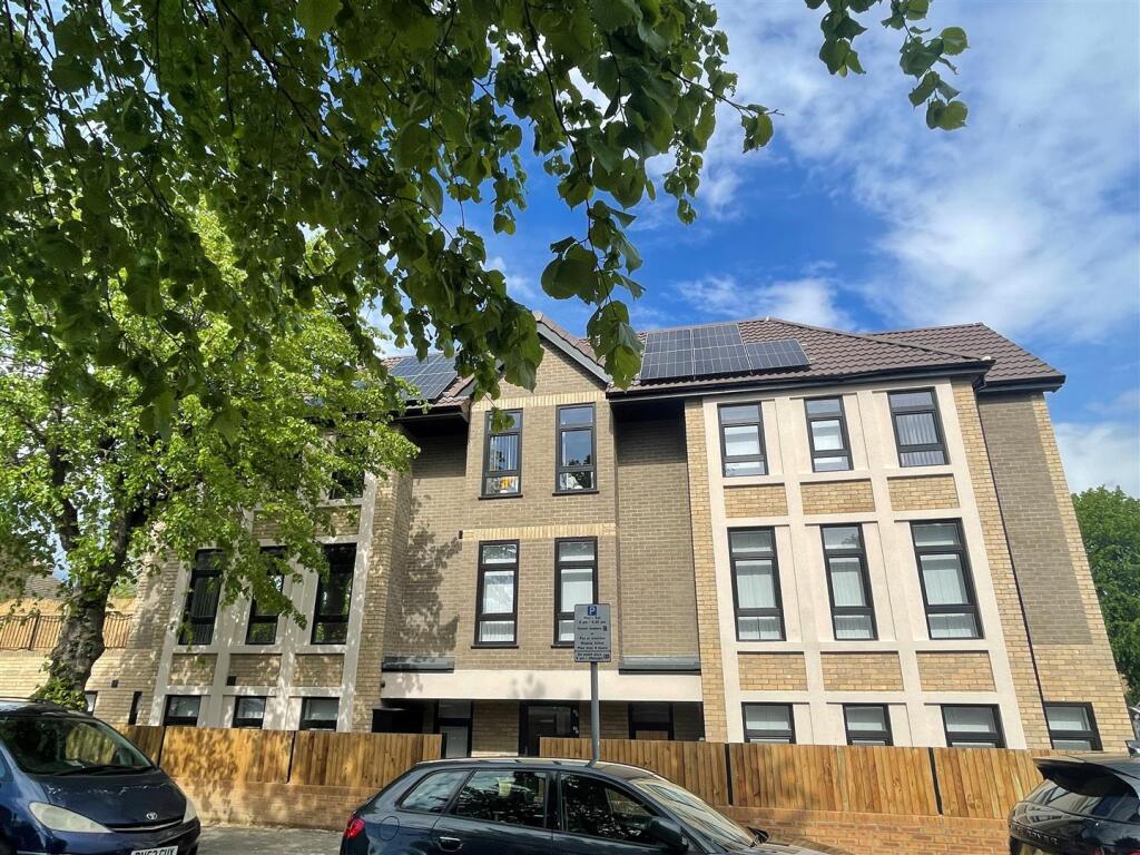 1 bed Apartment for rent in Wembley. From Daniels - Wembley
