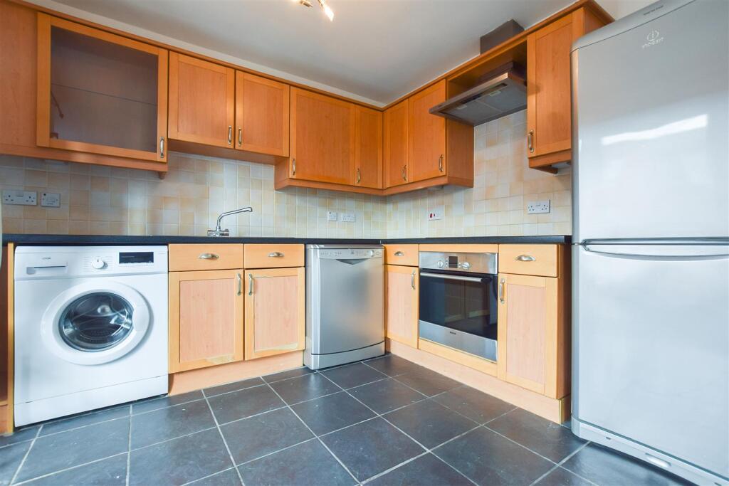 2 bed 1st Floor Flat for rent in Wembley. From Daniels - Wembley