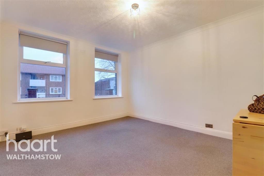 2 bed Mid Terraced House for rent in Walthamstow. From haart - Walthamstow
