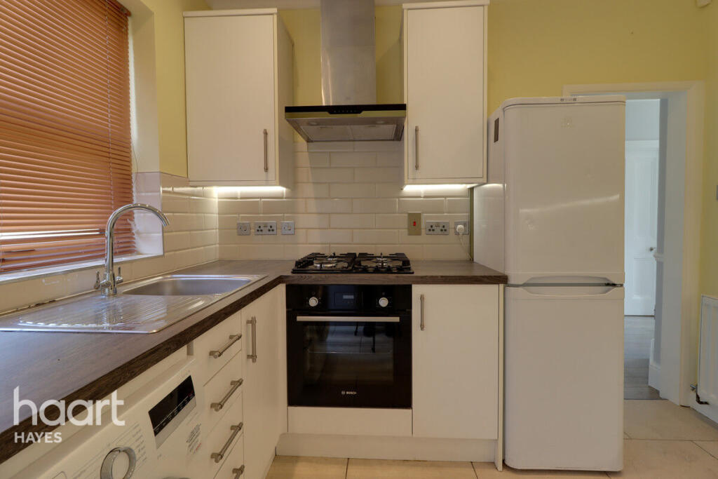 2 bed 1st Floor Flat for rent in Hayes. From haart - Hayes