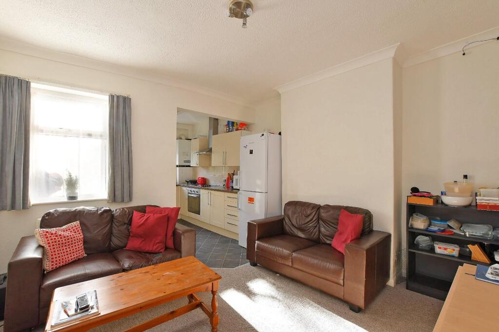 4 bed Detached for rent in Sheffield. From MBA Lettings & Property Management Ltd - Sheffield