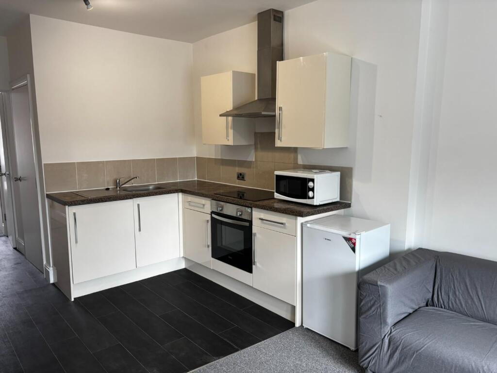0 bed Studio for rent in Sheffield. From MBA Lettings & Property Management Ltd - Sheffield