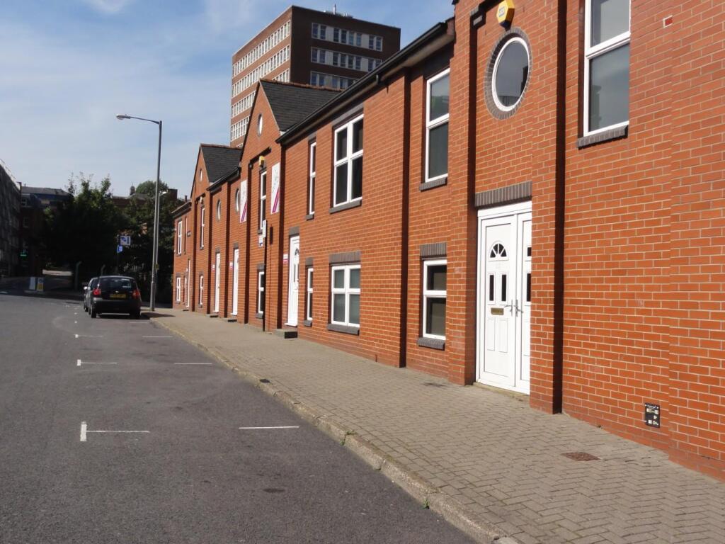 4 bed Detached for rent in Sheffield. From MBA Lettings & Property Management Ltd - Sheffield