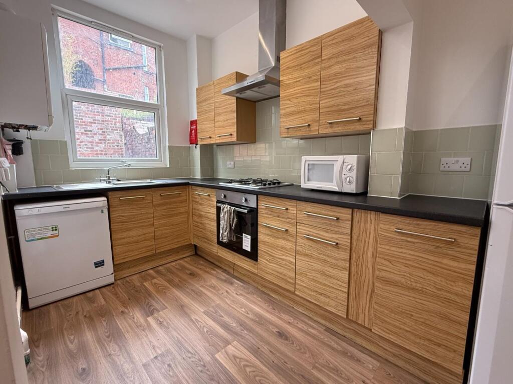 4 bed Detached for rent in Sheffield. From MBA Lettings & Property Management Ltd - Sheffield 4 bed Detached for rent in Sheffield. From MBA Lettings & Property Management Ltd - Sheffield