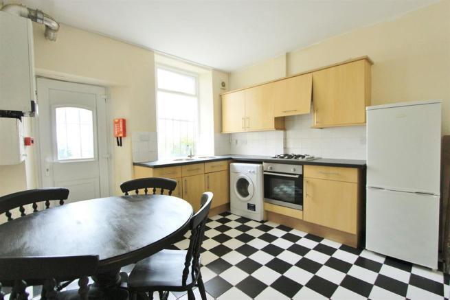 4 bed Annexe for rent in Sheffield. From MBA Lettings & Property Management Ltd - Sheffield 4 bed Annexe for rent in Sheffield. From MBA Lettings & Property Management Ltd - Sheffield