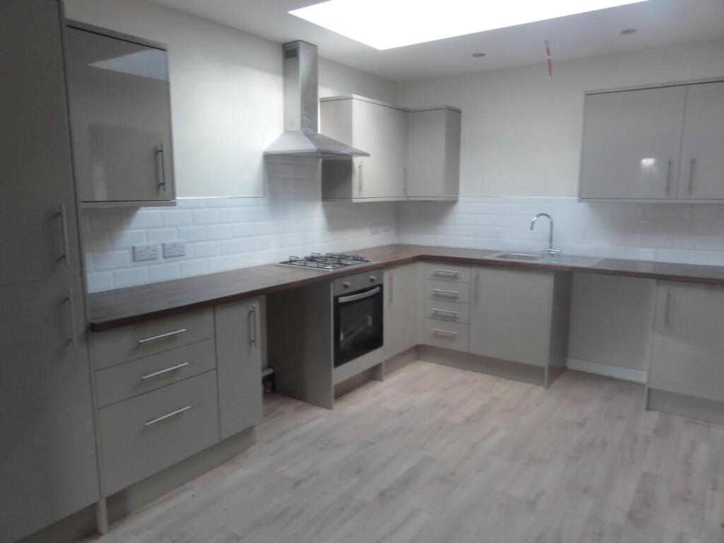 2 bed 1st Floor Flat for rent in Dronfield. From MBA Lettings & Property Management Ltd - Sheffield 2 bed 1st Floor Flat for rent in Dronfield. From MBA Lettings & Property Management Ltd - Sheffield