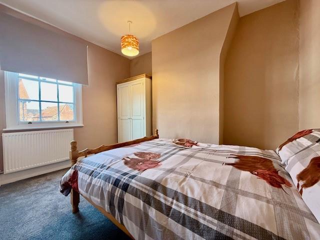 1 bed House Share for rent in Swindon. From Charles Harding Estate Agents - Royal Wootton Bassett