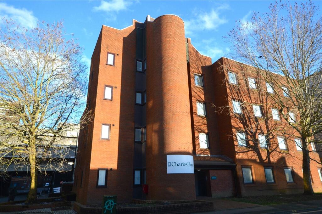 2 bed Apartment for rent in Swindon. From Charles Harding Estate Agents - Swindon