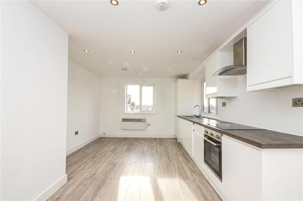 1 bed Apartment for rent in Swindon. From Charles Harding Estate Agents - Swindon