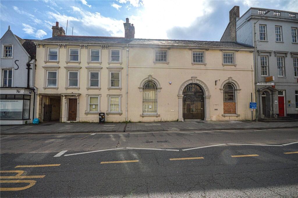 2 bed Apartment for rent in Swindon. From Charles Harding Estate Agents - Swindon