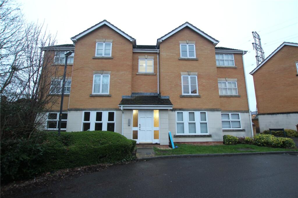 1 bed Apartment for rent in Blunsdon St Andrew. From Charles Harding Estate Agents - Swindon