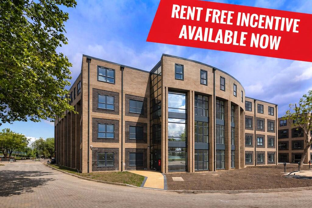 1 bed Apartment for rent in Swindon. From Charles Harding Estate Agents - Swindon
