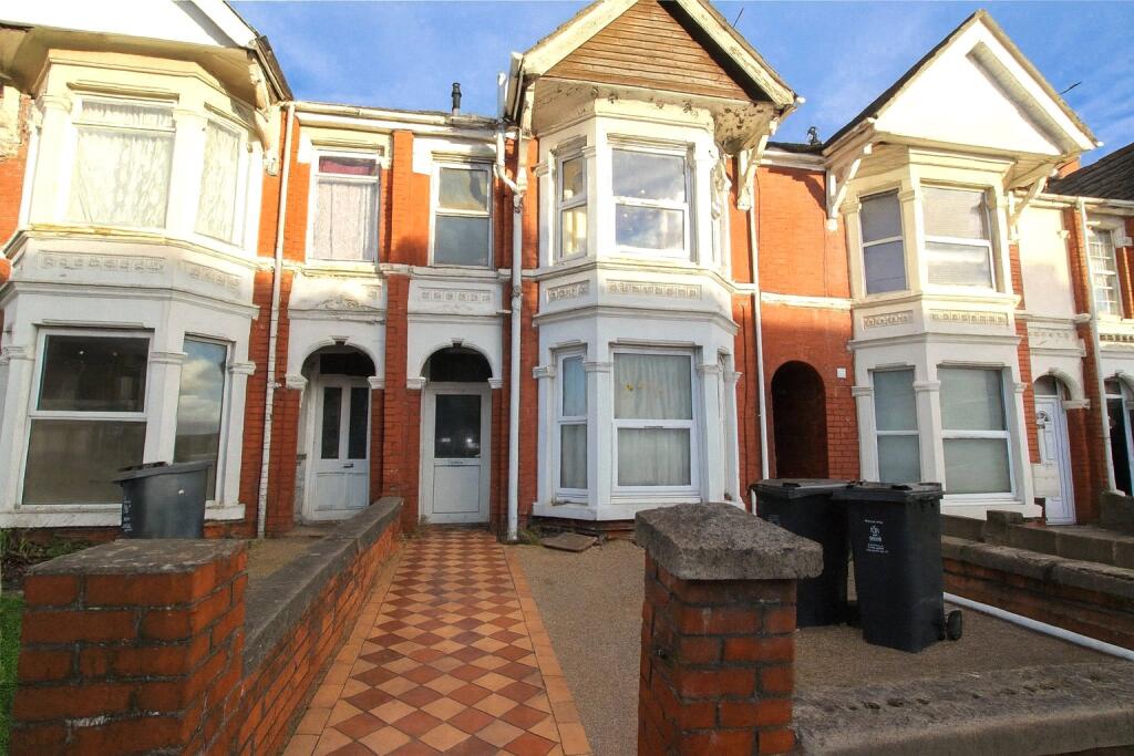 1 bed Apartment for rent in Swindon. From Charles Harding Estate Agents - Swindon