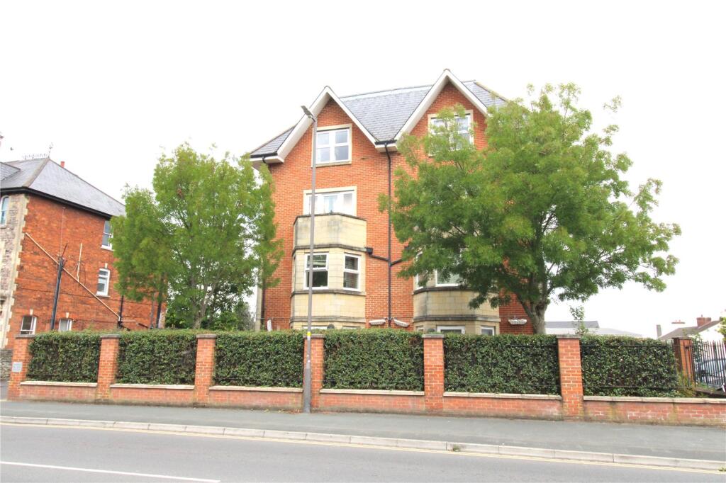 2 bed Apartment for rent in Swindon. From Charles Harding Estate Agents - Swindon