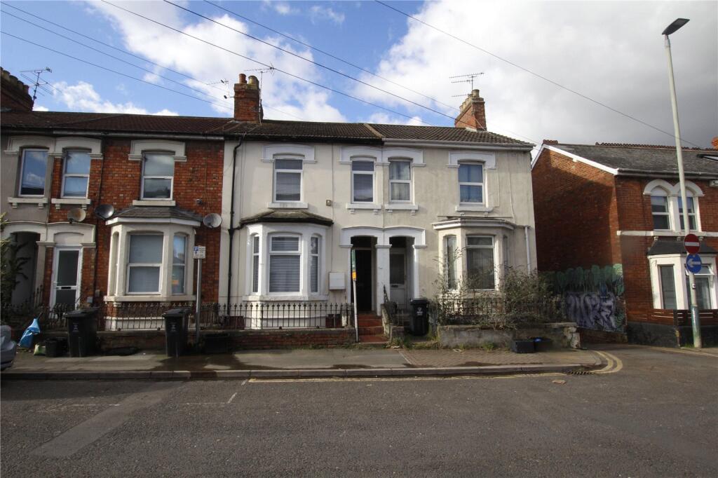 3 bed Mid Terraced House for rent in Swindon. From Charles Harding Estate Agents - Swindon 3 bed Mid Terraced House for rent in Swindon. From Charles Harding Estate Agents - Swindon