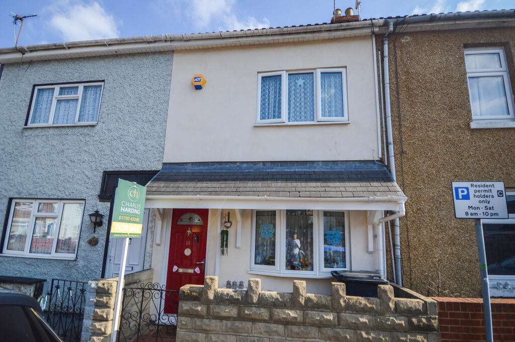 3 bed Mid Terraced House for rent in Swindon. From Charles Harding Estate Agents - Swindon