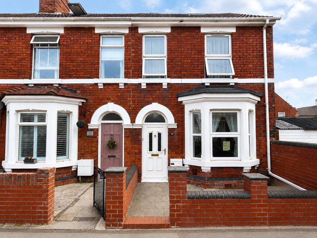 3 bed Mid Terraced House for rent in Swindon. From Charles Harding Estate Agents - Swindon