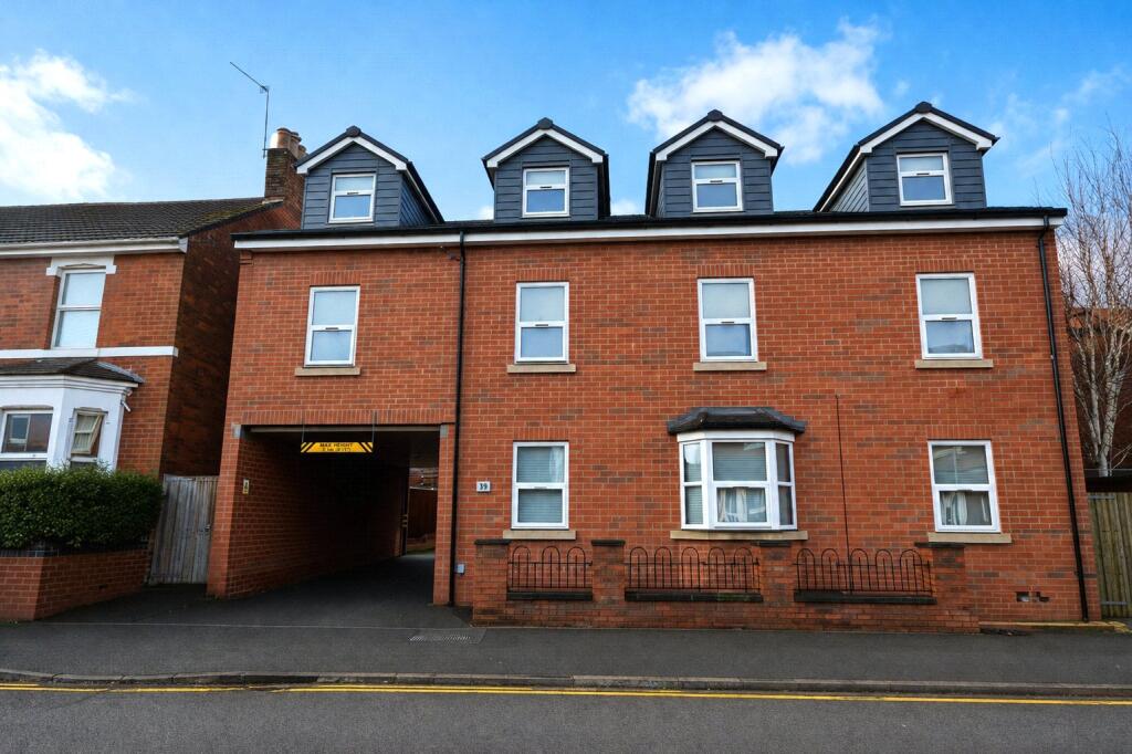 1 bed Apartment for rent in Swindon. From Charles Harding Estate Agents - Swindon 1 bed Apartment for rent in Swindon. From Charles Harding Estate Agents - Swindon
