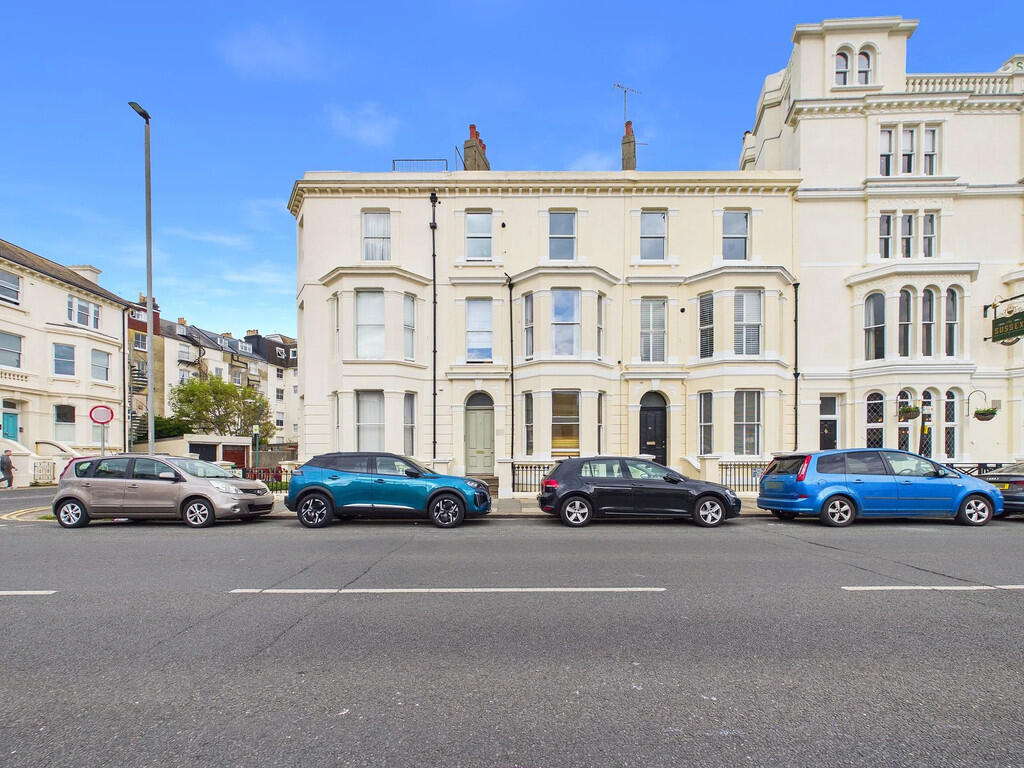 1 bed 1st Floor Flat for rent in Brighton and Hove. From Jacobs Steel - Hove 1 bed 1st Floor Flat for rent in Brighton and Hove. From Jacobs Steel - Hove