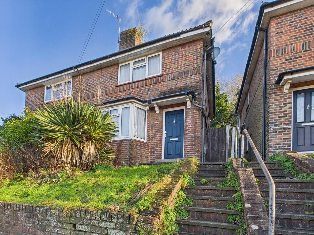 2 bed Semi Detached for rent in Ovingdean. From Jacobs Steel - Hove 2 bed Semi Detached for rent in Ovingdean. From Jacobs Steel - Hove