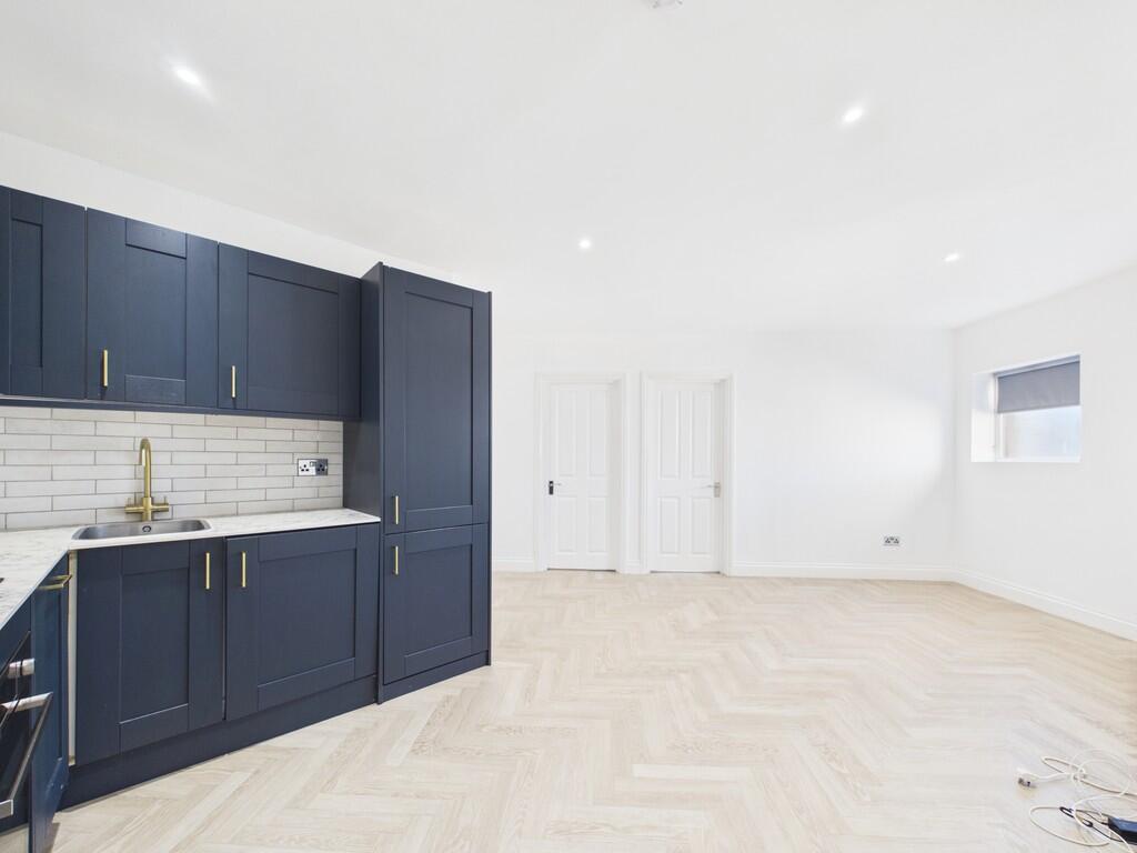 2 bed Apartment for rent in Brighton and Hove. From Jacobs Steel - Hove 2 bed Apartment for rent in Brighton and Hove. From Jacobs Steel - Hove