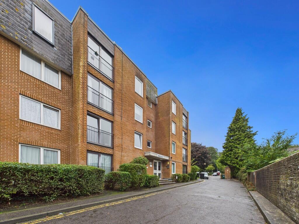 1 bed House (unspecified) for rent in Brighton and Hove. From Jacobs Steel - Hove 1 bed House (unspecified) for rent in Brighton and Hove. From Jacobs Steel - Hove