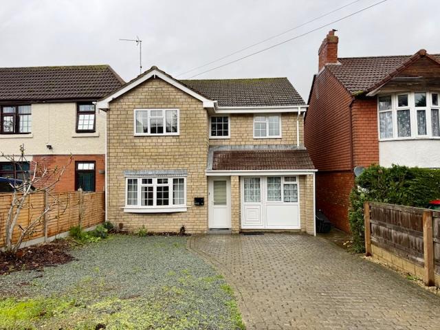 4 bed Detached for rent in Swindon. From Charles harding lettings ltd - Blunsdon Saint Andrew