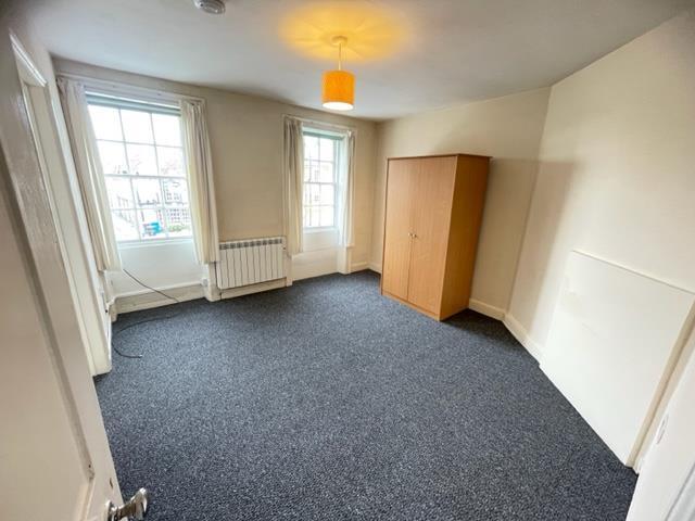 4 bed Studio for rent in Swindon. From Charles harding lettings ltd - Blunsdon Saint Andrew 4 bed Studio for rent in Swindon. From Charles harding lettings ltd - Blunsdon Saint Andrew
