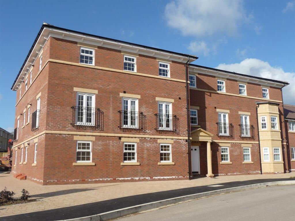 2 bed Apartment for rent in Swindon. From Charles harding lettings ltd - Blunsdon Saint Andrew 2 bed Apartment for rent in Swindon. From Charles harding lettings ltd - Blunsdon Saint Andrew