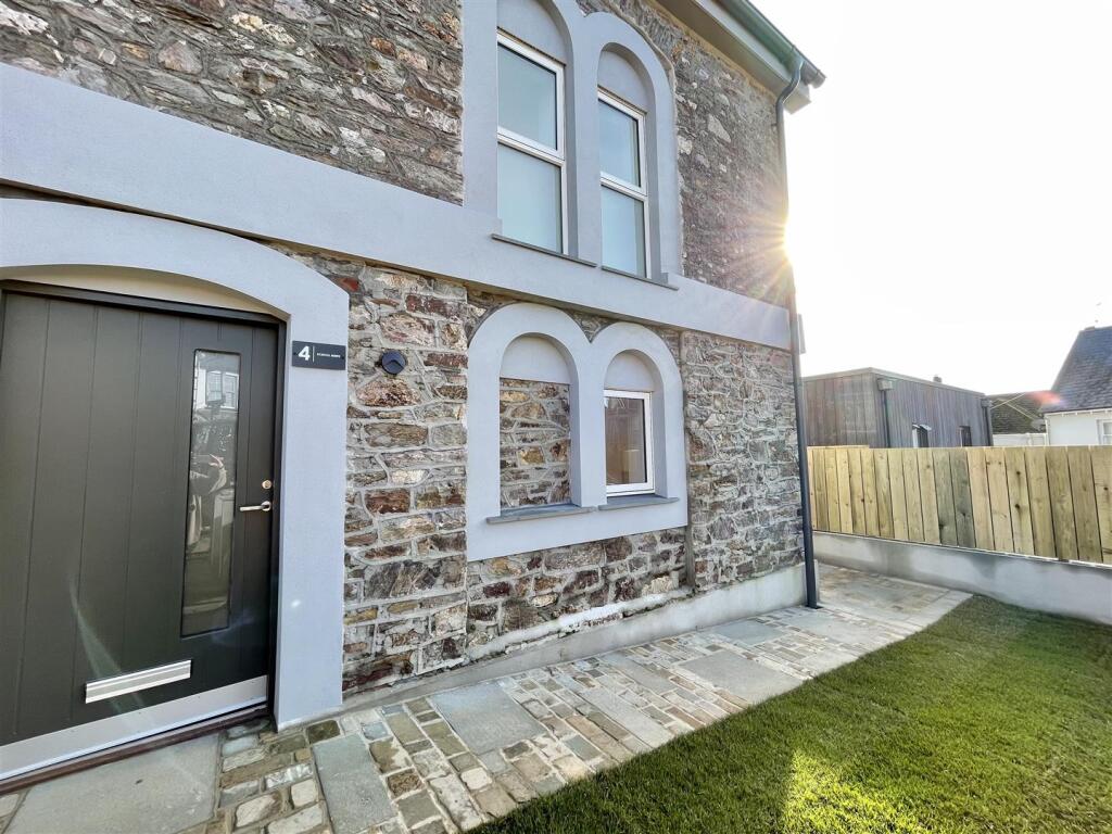 3 bed Detached for rent in Kingsbridge. From Charles Head - Kingsbridge