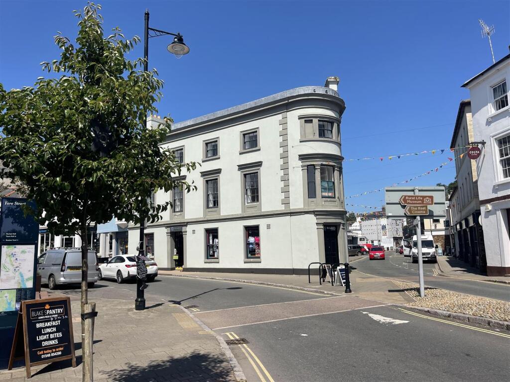 2 bed Apartment for rent in Kingsbridge. From Charles Head - Kingsbridge