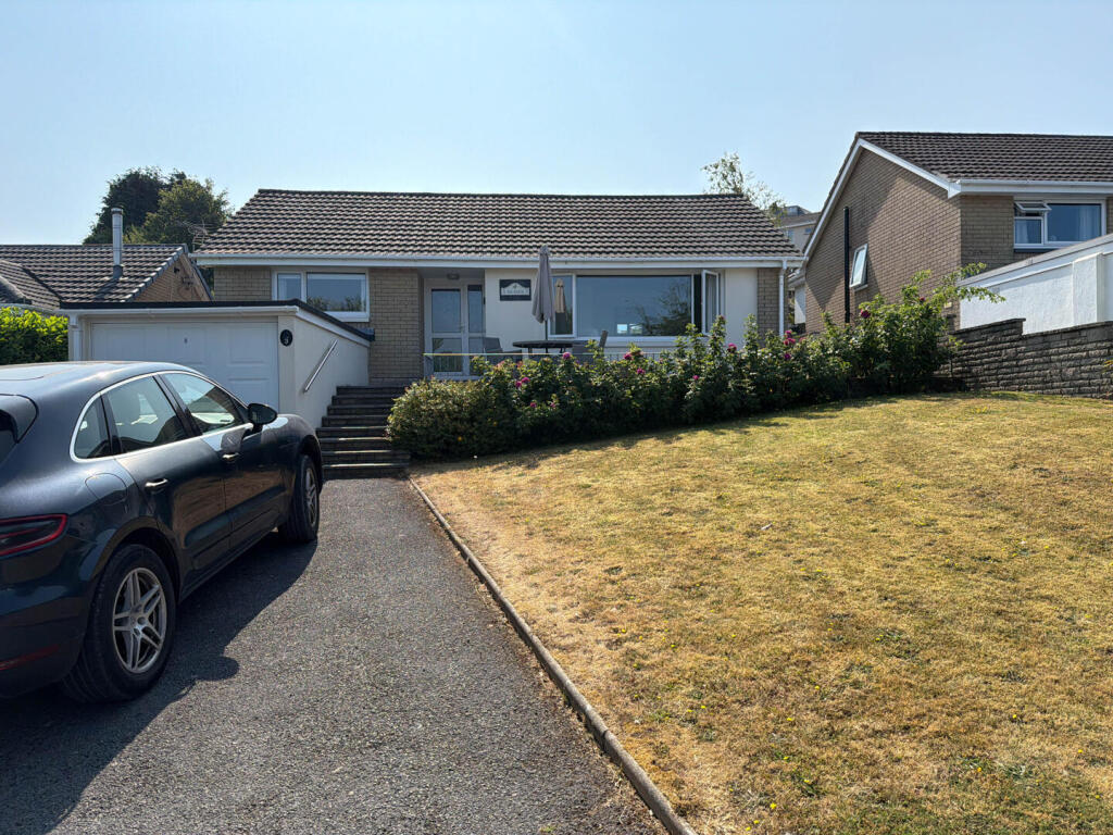 3 bed Bungalow for rent in Higher Batson. From Charles Head - Kingsbridge 3 bed Bungalow for rent in Higher Batson. From Charles Head - Kingsbridge