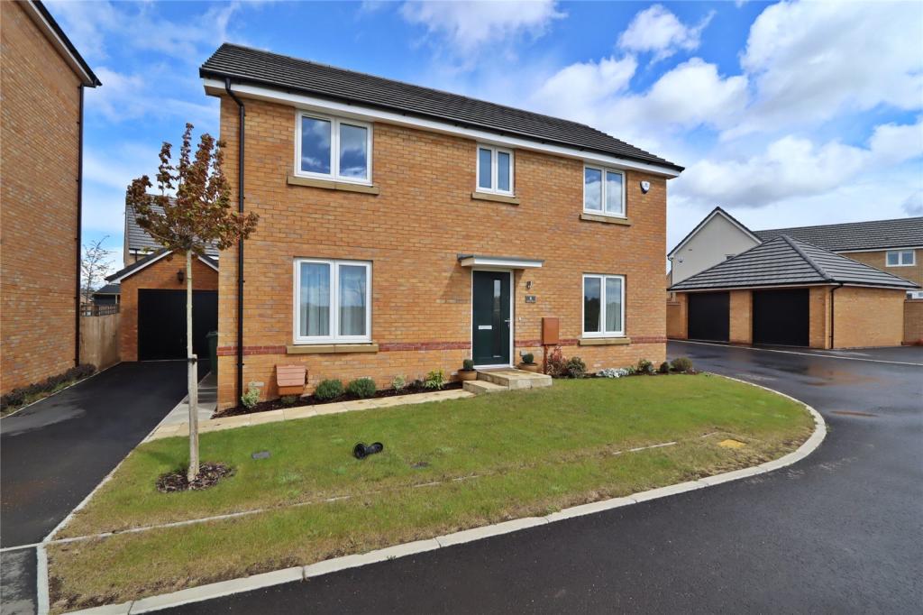 4 bed Detached for rent in Wavendon. From Urban & Rural Property Services - Milton Keynes 4 bed Detached for rent in Wavendon. From Urban & Rural Property Services - Milton Keynes