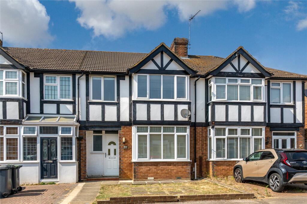 3 bed Mid Terraced House for rent in Mangrove Green. From Urban & Rural Property Services - Stopsley