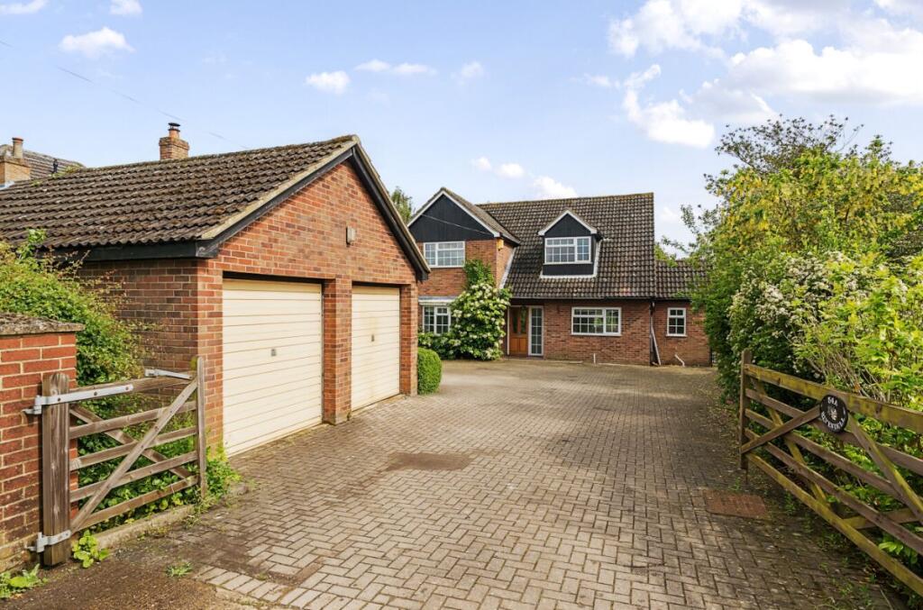 4 bed Detached for rent in Bedford. From Goodacres Residential - Kempston
